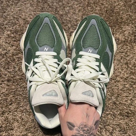 New Balance 9060 - Picture 4 of 5